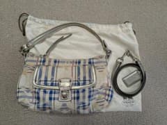 Coach ショルダーバッグ ホワイト/ブルー/レッドのサムネイル
