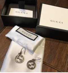 GUCCI グッチ ピアス　インターロッキングG 燻 GG WGのサムネイル