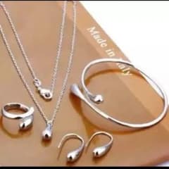 ☆値下げ☆シルバーアクセ☆4点セット☆のサムネイル