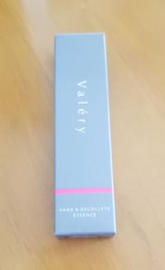 Valéry ハンドアンドデコルテエッセンス 20gのサムネイル