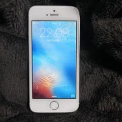 iPhone 5s 16GB シルバー ME333J/Aのサムネイル
