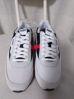 プーマ PUMA スニーカー 新品未使用のサムネイル