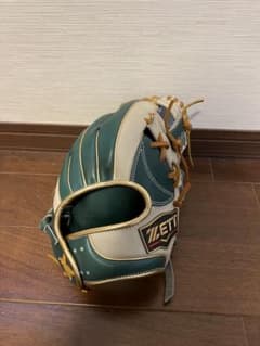 ZETT PROSTATUS 内野用グラブのサムネイル