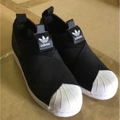うたたんさま adidas 靴のサムネイル