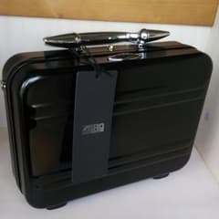 ※※※はるねさん専用※※※新品  未使用  ゼロハリバートンのサムネイル