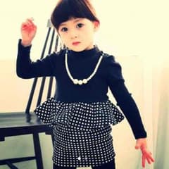 ペプラムワンピース♡パフスリーブ アクセ付きのサムネイル