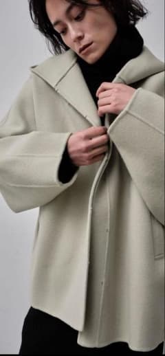 スタニングルアー ショートフーディーオーバーコート - メルカリ