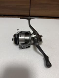 SHIMANO TWIN POWER 2000 スピニングリールのサムネイル