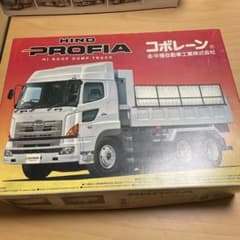 日野プロフィア DUMP TRUCK プラモデル ヘビーフレイト ジャンク扱いのサムネイル