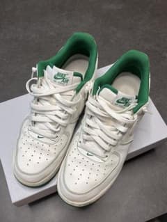 【マロ様専用】Nike Air Force 1 ホワイト/グリーンのサムネイル