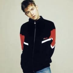FILA ベロアジャージ blur デーモンアルバーン M - メルカリ