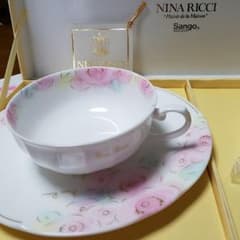 お値下げ【新品】NINA RICCI★カップ &ソーサー２客セットのサムネイル