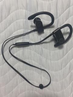 beats ワイヤレスイヤホンのサムネイル