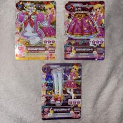 アイカツカード ピンクトルテブラウス、ピンクトルテスカート、ピンクトルテシューズのサムネイル