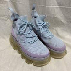 grounds mikiosakabe 水色スニーカー 汚れ、ソール黄ばみありのサムネイル