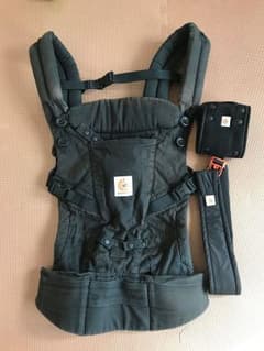 エルゴ 抱っこ紐 アダプト 黒 ベルト付きのサムネイル
