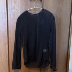 【M】マメクロゴウチ シアークルーネックTシャツ ブラック UNIQLOのサムネイル