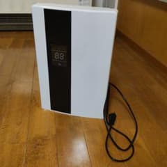 除湿機 本体 ホワイトのサムネイル