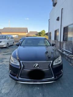 レクサス　LS460 バージョンL 車検付きのサムネイル