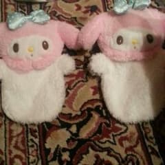メロちゃん手袋♡のサムネイル