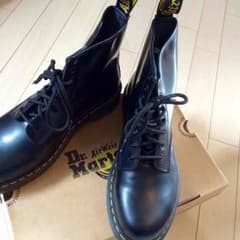 Dr.Martens Black8のサムネイル