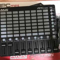 AKAI APC miniのサムネイル
