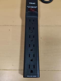 TEAC　ACパワータップ（ノイズフィルター付き）　AV-P１