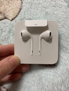 iPhone 純正イヤホン アップルのサムネイル