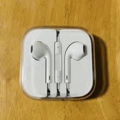 Apple 有線イヤホン 3.5mmジャックのサムネイル