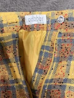 美品☆アダバットチェックパンツ、ゴルフパンツ、イエローパンツからし色パンツ、刺繍のサムネイル