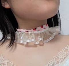 いちご柄 フリル チョーカー 量産 ロリータ ハンドメイドのサムネイル