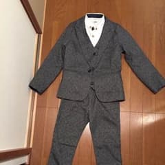 子供用スーツのサムネイル