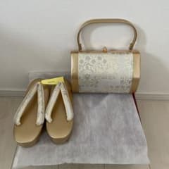 草履とハンドバッグのセットのサムネイル