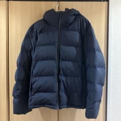 UNIQLO ダウンジャケット ネイビー Lのサムネイル
