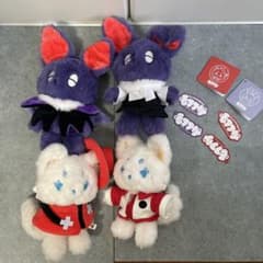 吸血鬼すぐ死ぬ モフフサ 4体セット - メルカリ