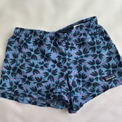 patagonia 花柄ショートパンツ M - メルカリ