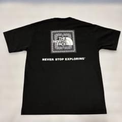 THE NORTH FACE バンダナ柄 Tシャツ ブラック　Sのサムネイル