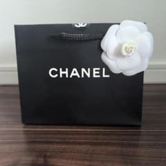 CHANEL ショップ袋 カメリア付き - メルカリ