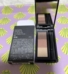 Celvoke セルヴォーク インディケイト アイブロウパウダー 02：ピンク…のサムネイル