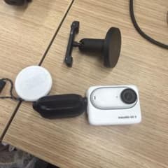 Insta360 GO 3 アクションカメラ 64GB本体のサムネイル
