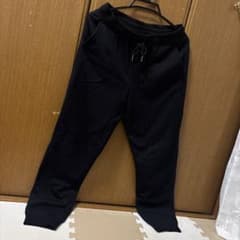 ユニクロ　ヒートテックボアスウェットパンツのサムネイル