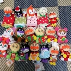 アンパンマンのぬいぐるみ18体のサムネイル