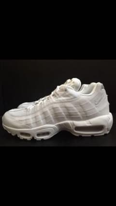新品  27cm  NIKE AIR MAX 95 ESSENTIALのサムネイル