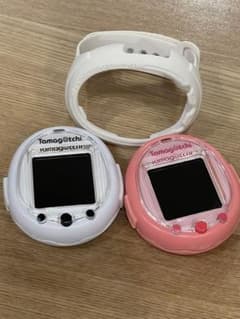 たまごっちスマート 2個セット たまごっち 25周年記念 ピンク ジャンクのサムネイル