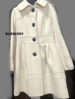 【週末限定お値下げ‼️】 BURBERRY コートのサムネイル