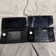 Nintendo 3DS 本体 2台セット「ジャンク品」のサムネイル