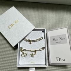 Dior ストラップ 星とDのデザイン オリジナルボックス付き　おまけ付きのサムネイル