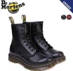 Dr Martens Air Wair UK4レディースブーツ - メルカリ