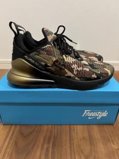 レア 日本未入荷AIR MAX 270 