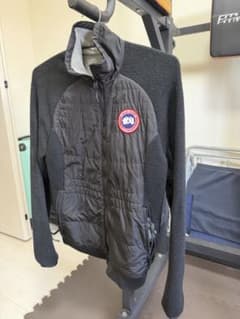 正規品 CANADA GOOSE ハイブリッジ ニット ジャケット S ダウンのサムネイル